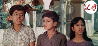 Chanda Ko Dhundhane (चंदा को ढूँधने)