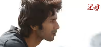 Tujhe Kitna Chahne Lage Hum (तुझे कितना चाहने लगे हम)